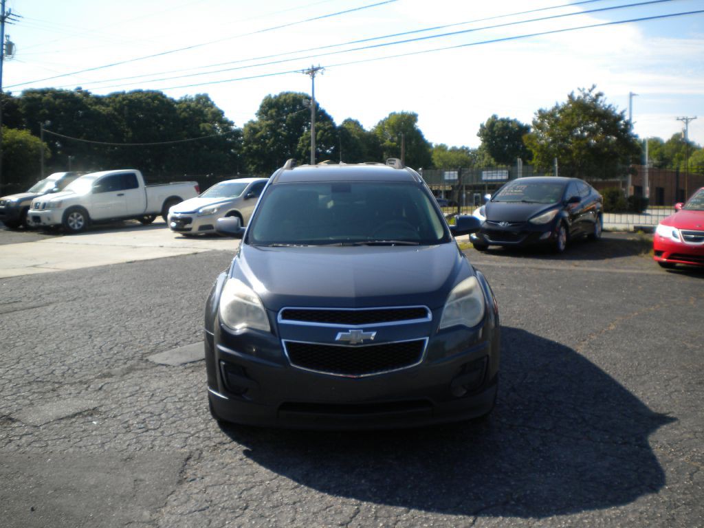 2011 Chevrolet Equinox Image 2