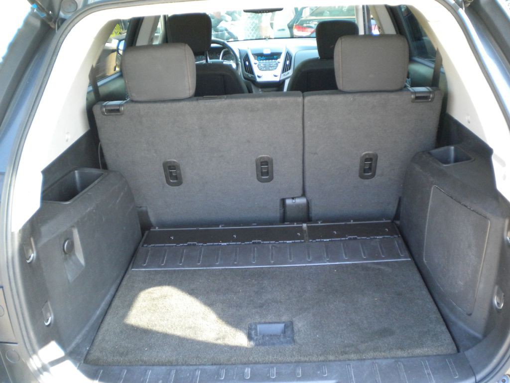 2011 Chevrolet Equinox Image 17