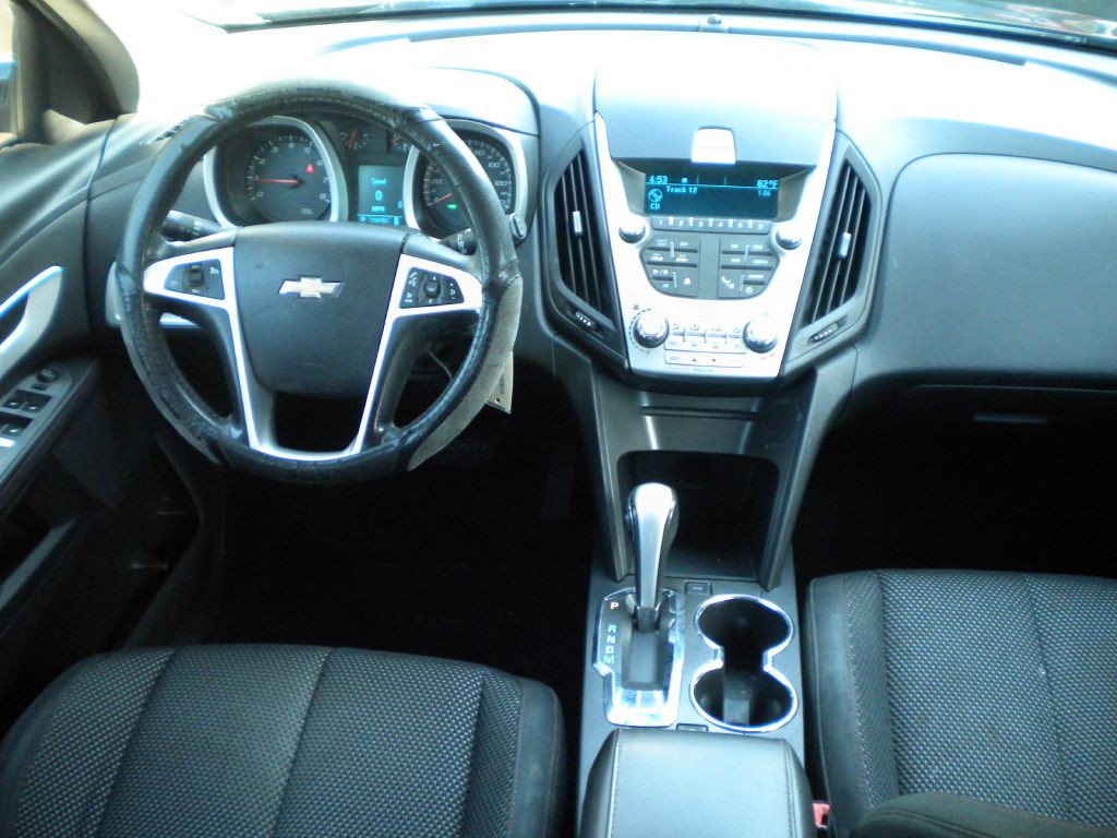 2011 Chevrolet Equinox Image 18