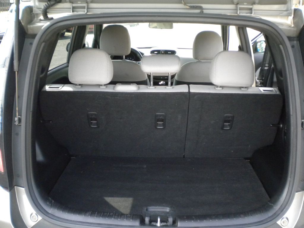 2015 Kia Soul Image 17