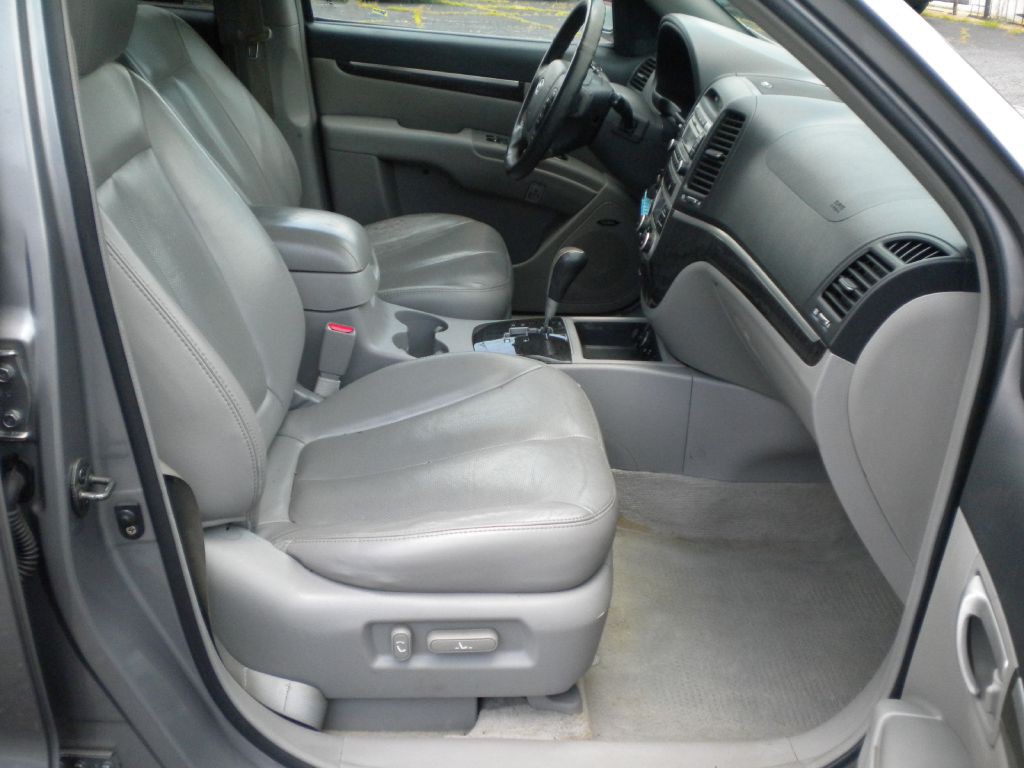 2007 Hyundai Santa Fe Image 14