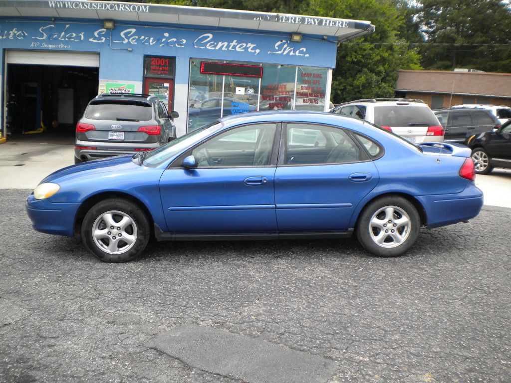 2002 Ford Taurus Image 4