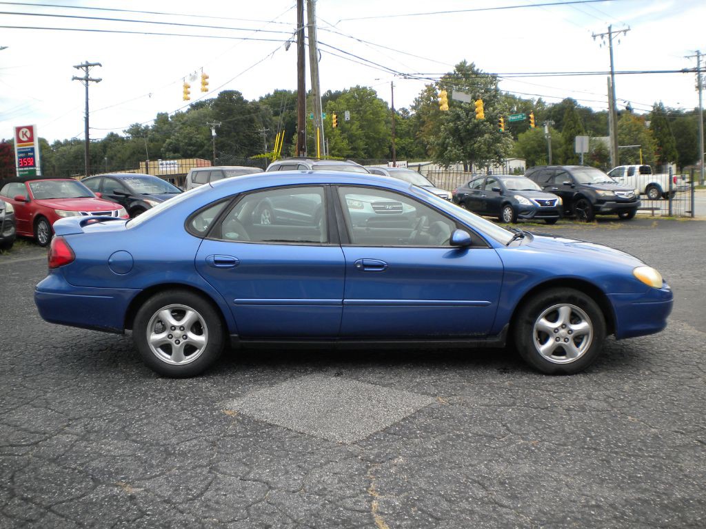 2002 Ford Taurus Image 8