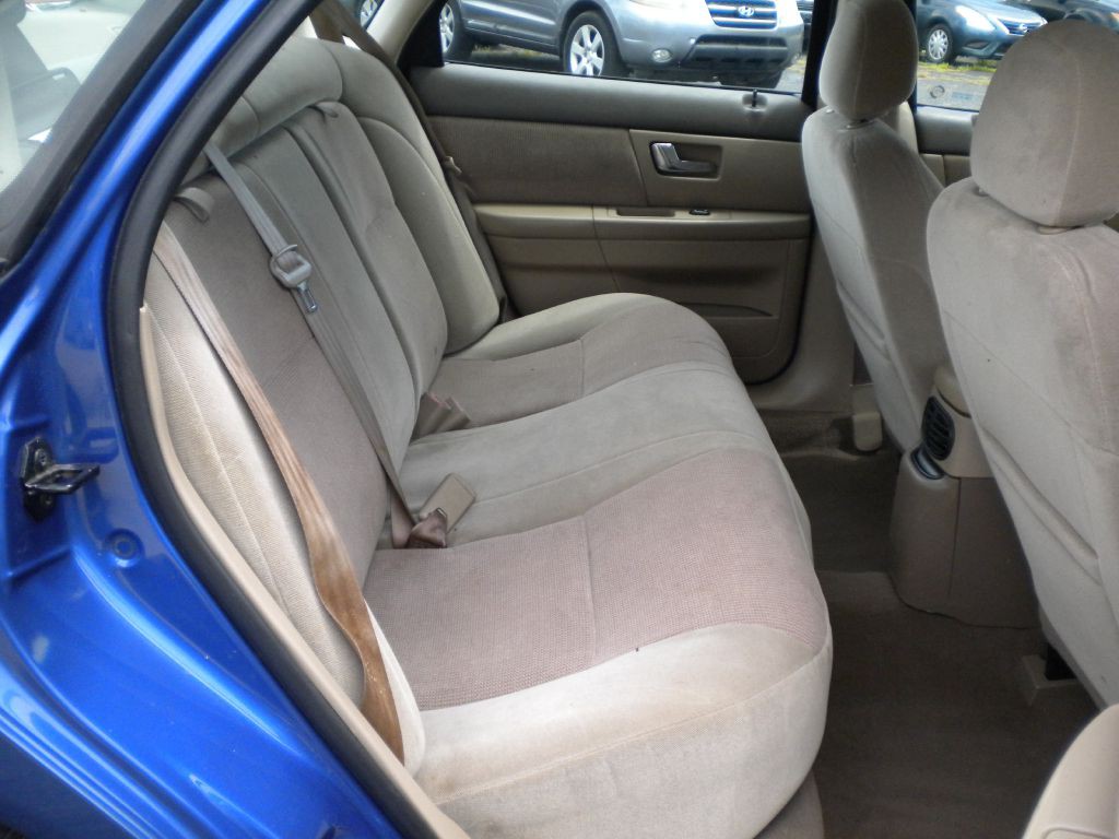 2002 Ford Taurus Image 16