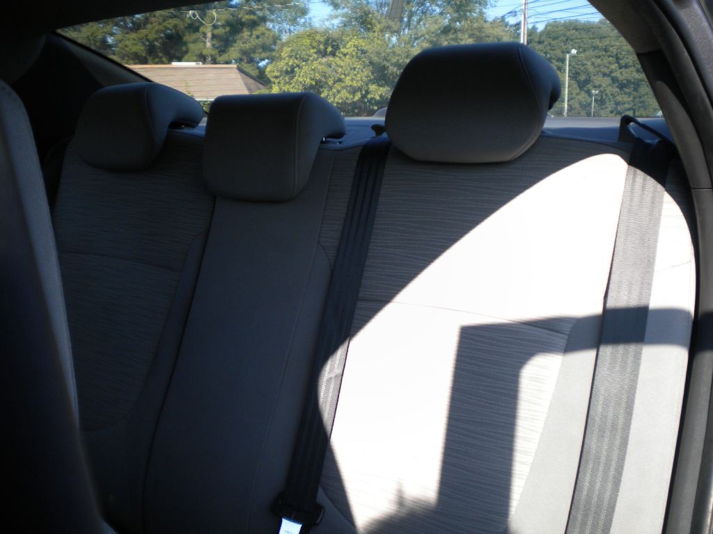 2017 Hyundai Accent Image 16