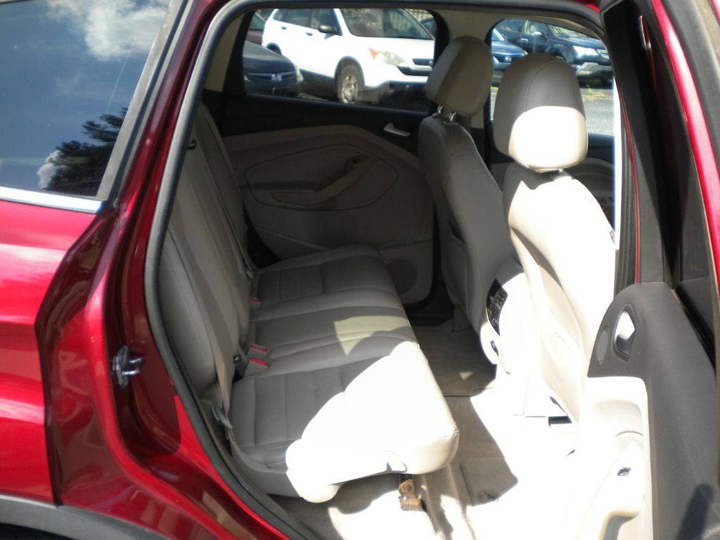 2013 Ford Escape Image 16