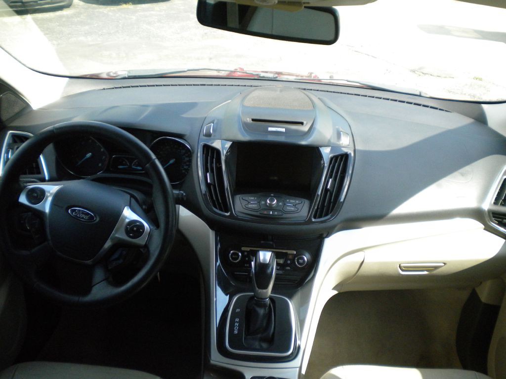 2013 Ford Escape Image 17