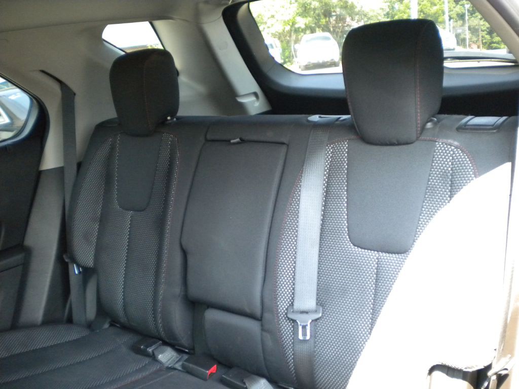 2013 Chevrolet Equinox Image 11