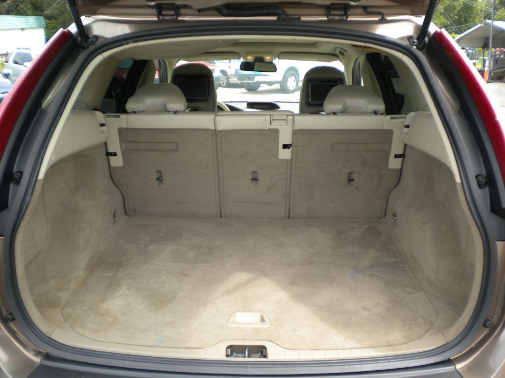 2010 Volvo XC60 Image 17
