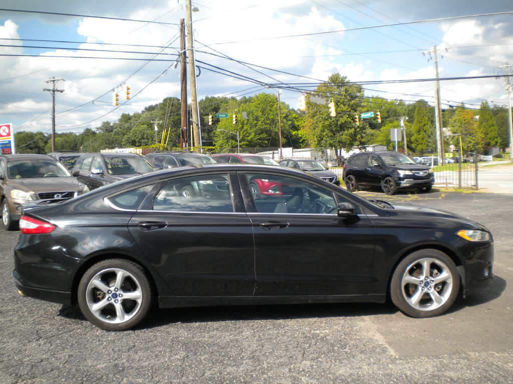 2014 Ford Fusion Image 9