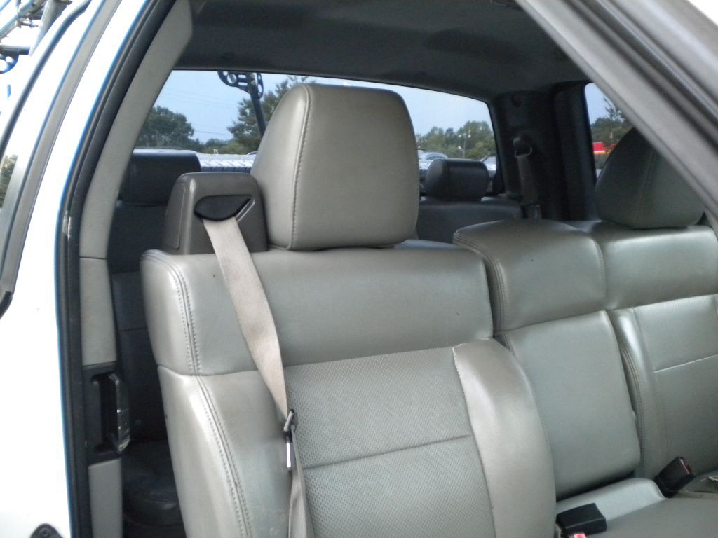 2007 Ford F-150 Image 11