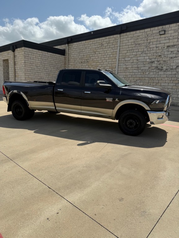 2011 Dodge Ram 3500 Image 4