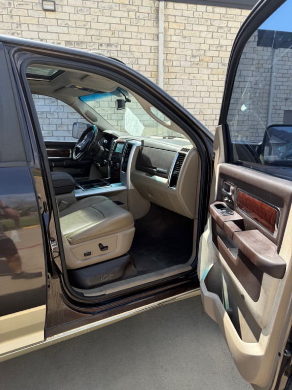2011 Dodge Ram 3500 Image 14