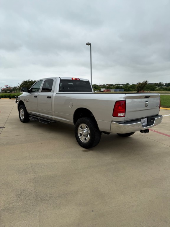 2018 RAM 3500 Image 8