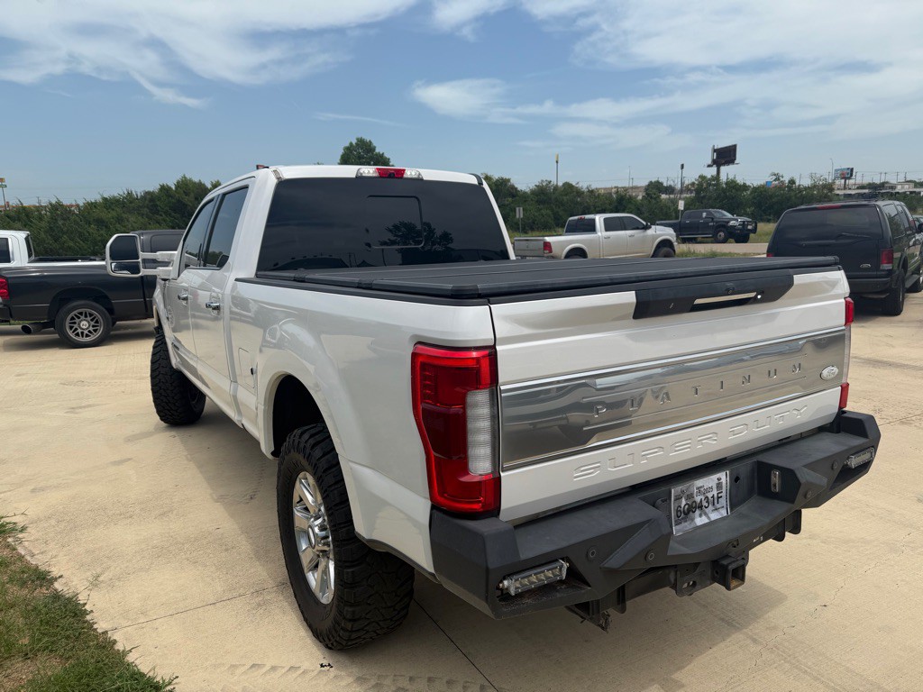 2018 Ford F-250 Image 3