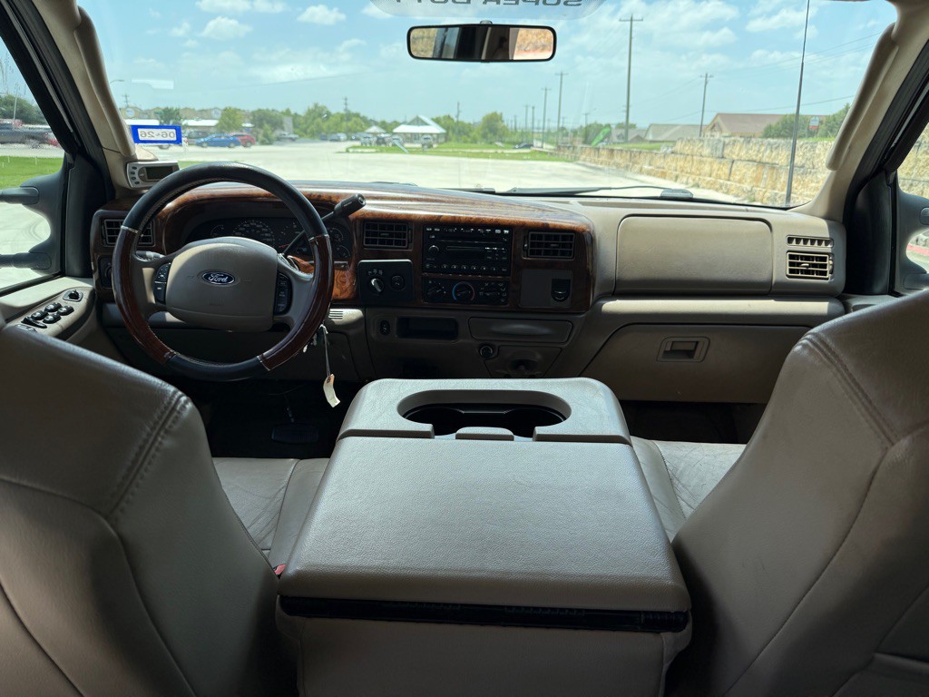 2003 Ford F-250 Image 13