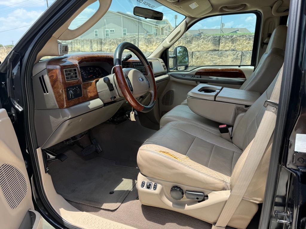 2003 Ford F-250 Image 14