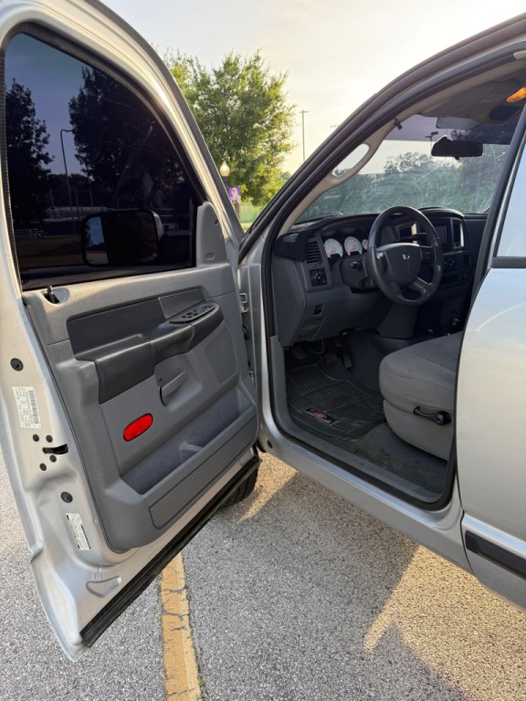 2007 Dodge Ram 2500 Image 9