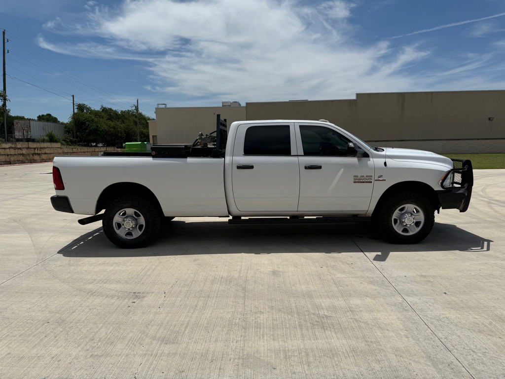 2018 RAM 3500 Image 6