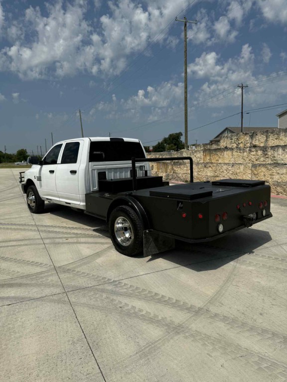 2011 Dodge Ram 3500 Image 4