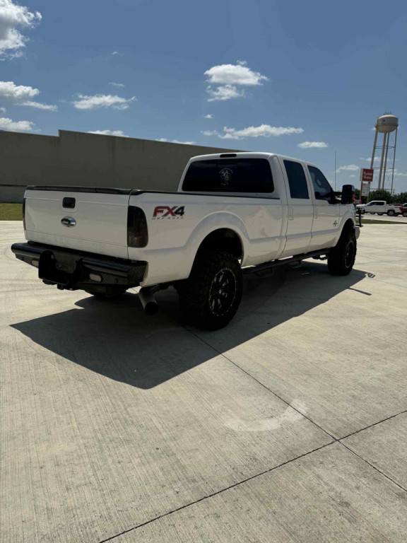 2015 Ford F-350 Image 9