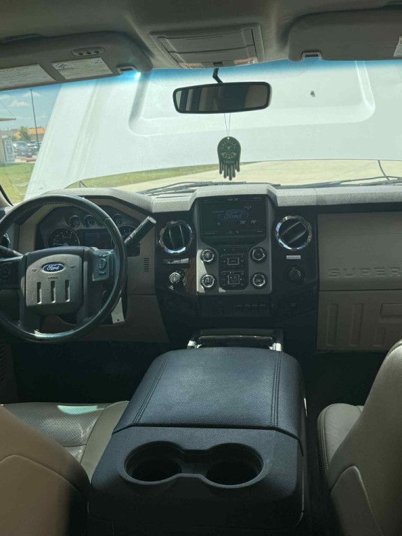 2015 Ford F-350 Image 12