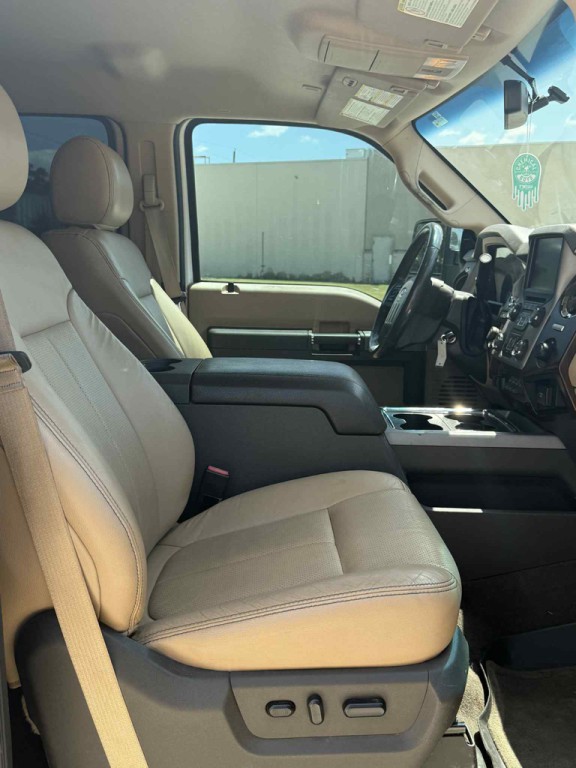 2015 Ford F-350 Image 17