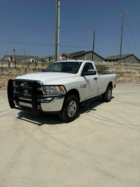 2015 RAM 2500 Image 1