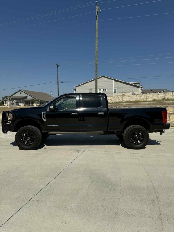 2019 Ford F-250 Image 3