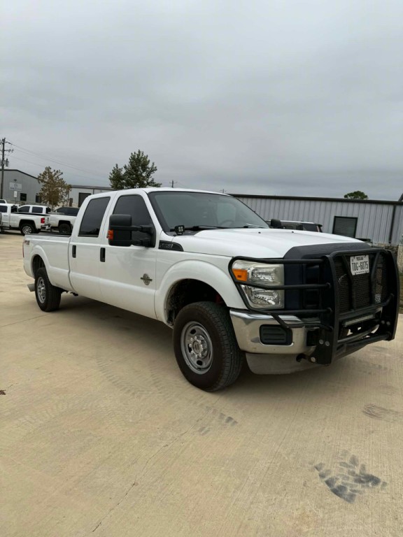 2014 Ford F-250 Image 2
