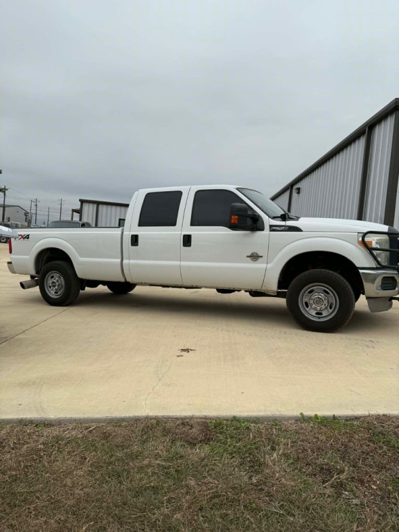 2014 Ford F-250 Image 3
