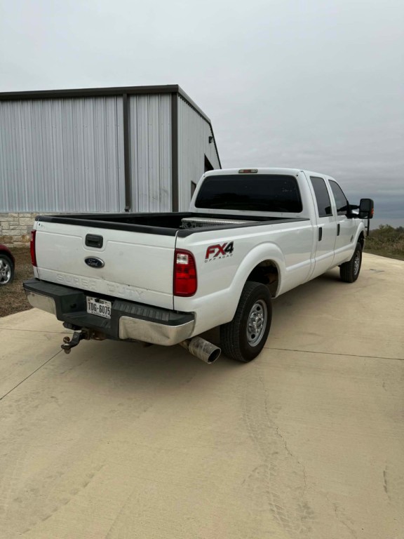 2014 Ford F-250 Image 4