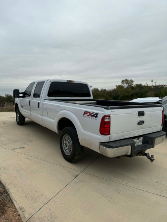 2014 Ford F-250 Image 5