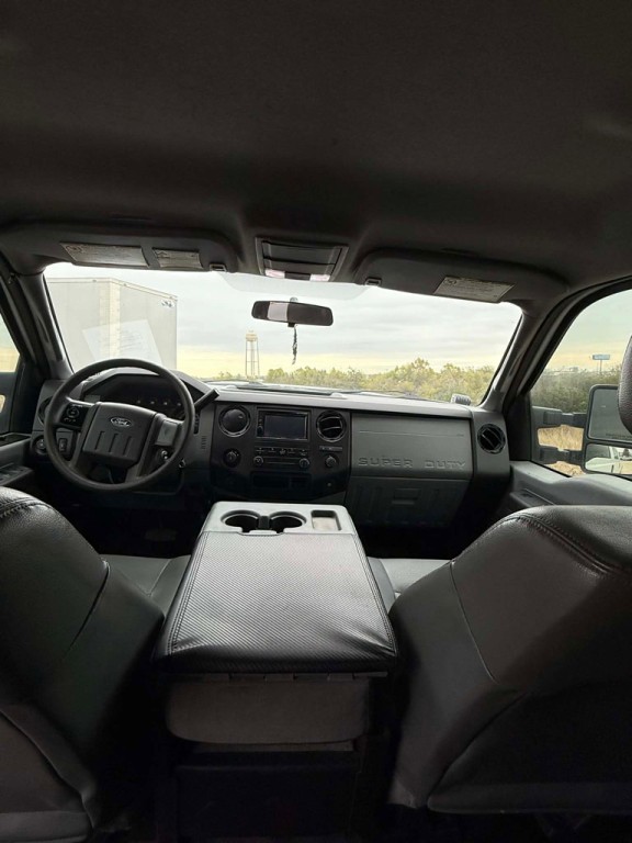 2014 Ford F-250 Image 10