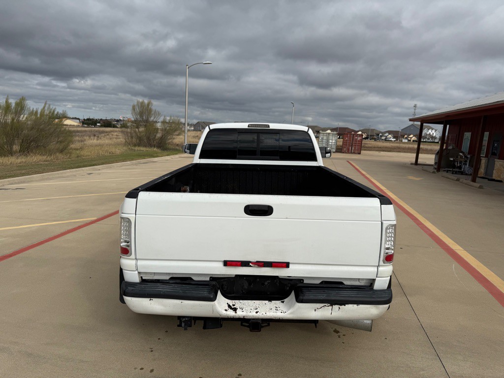 2001 Dodge Ram 3500 Image 6