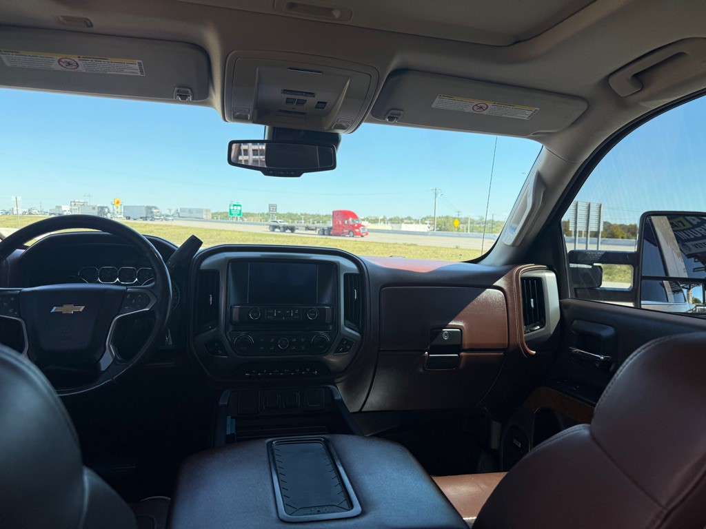 2015 Chevrolet Silverado 1500 Image 16