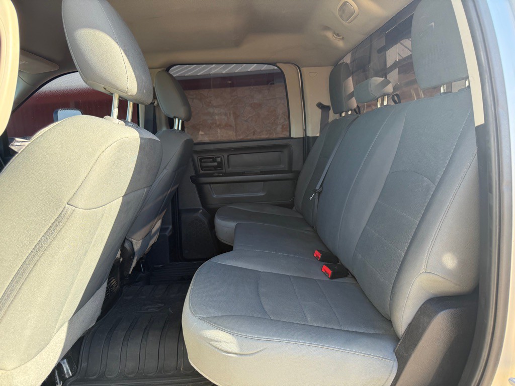 2015 RAM 3500 Image 15