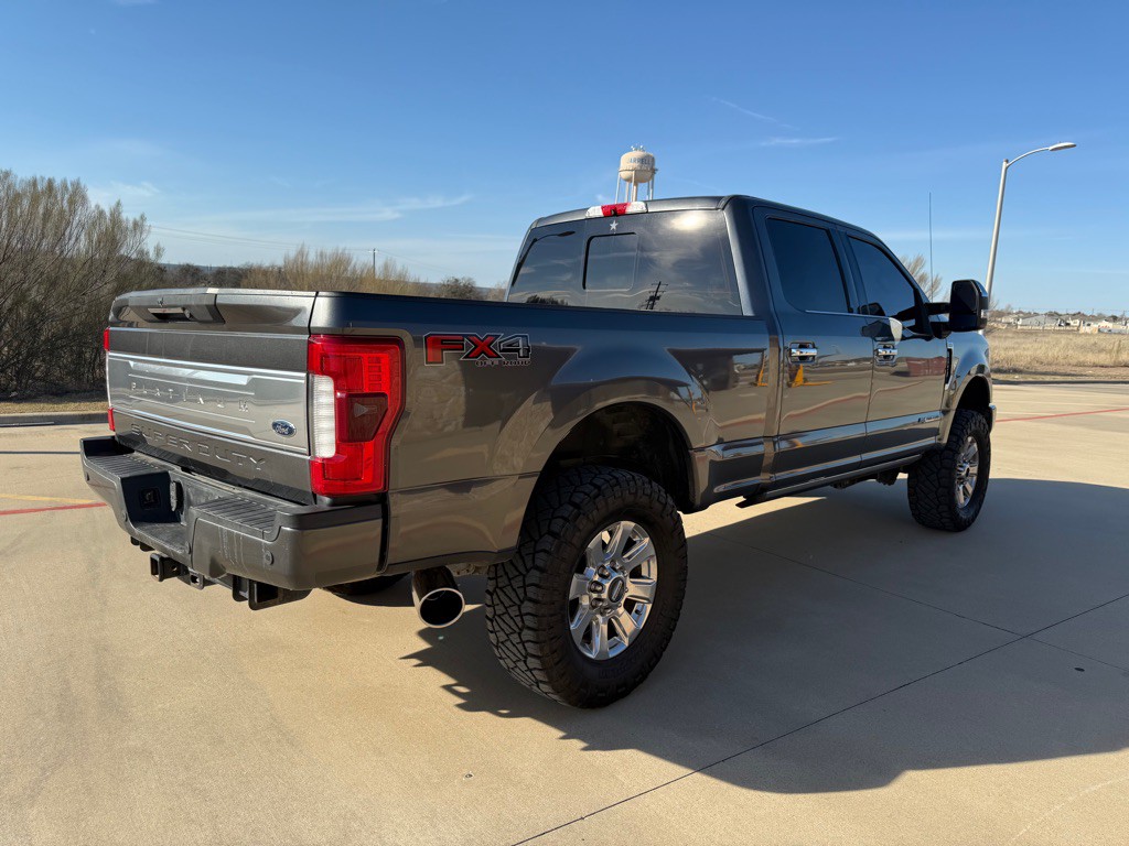 2017 Ford F-250 Image 5