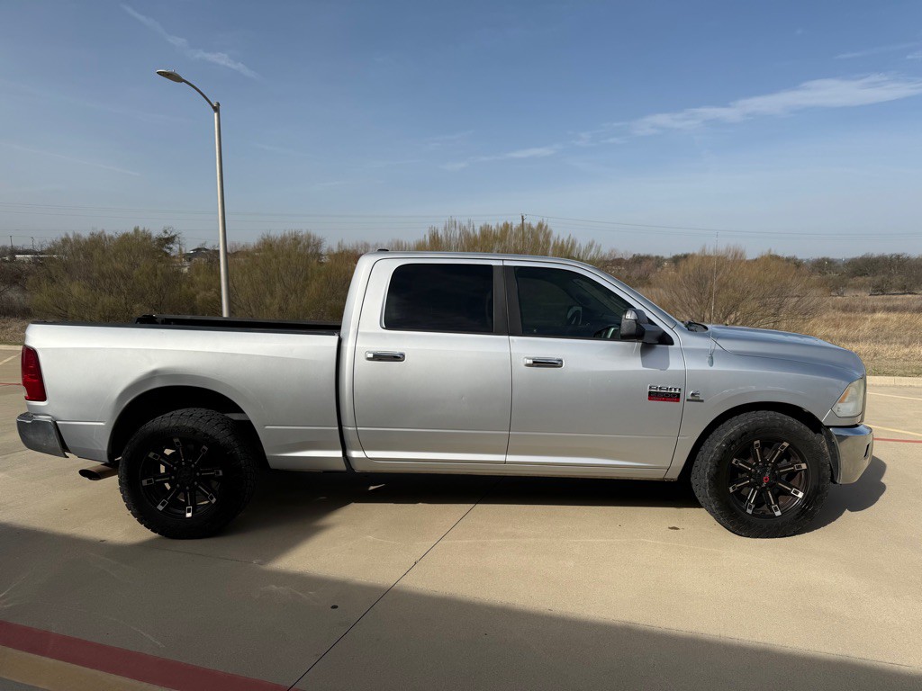 2010 Dodge Ram 2500 Image 4