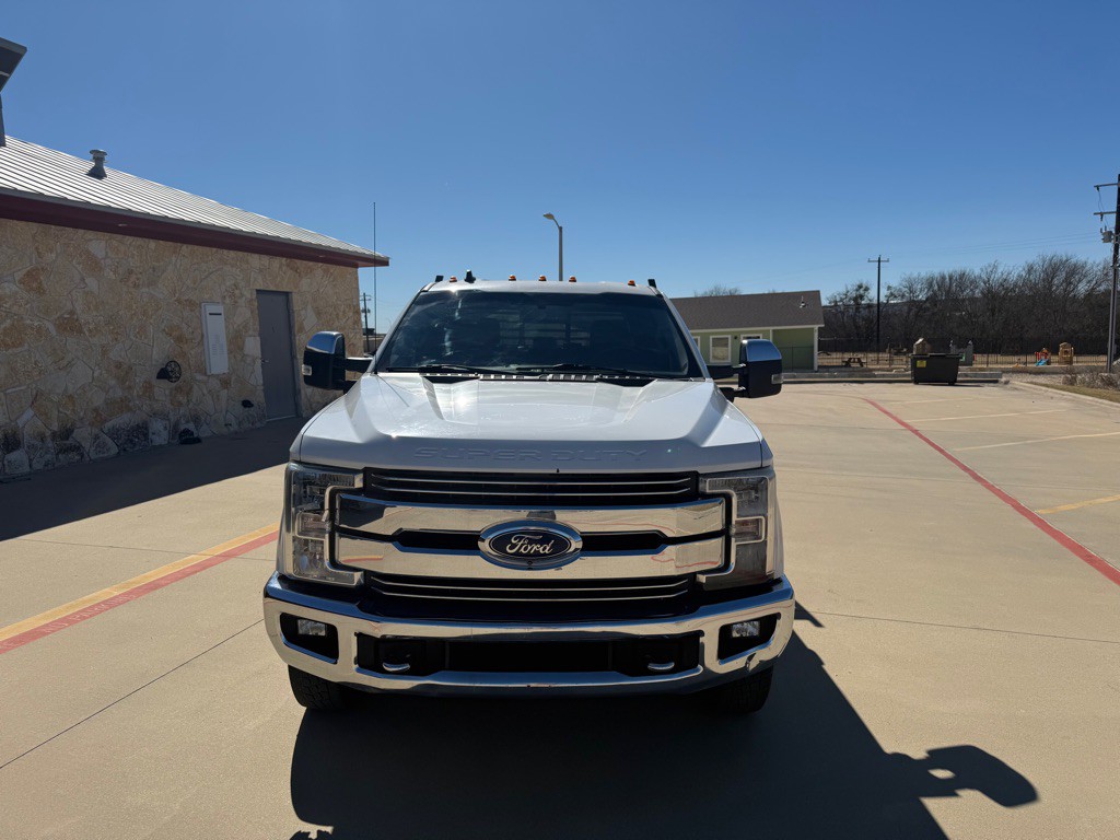 2019 Ford F-350 Image 2