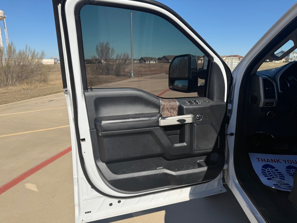 2019 Ford F-350 Image 9