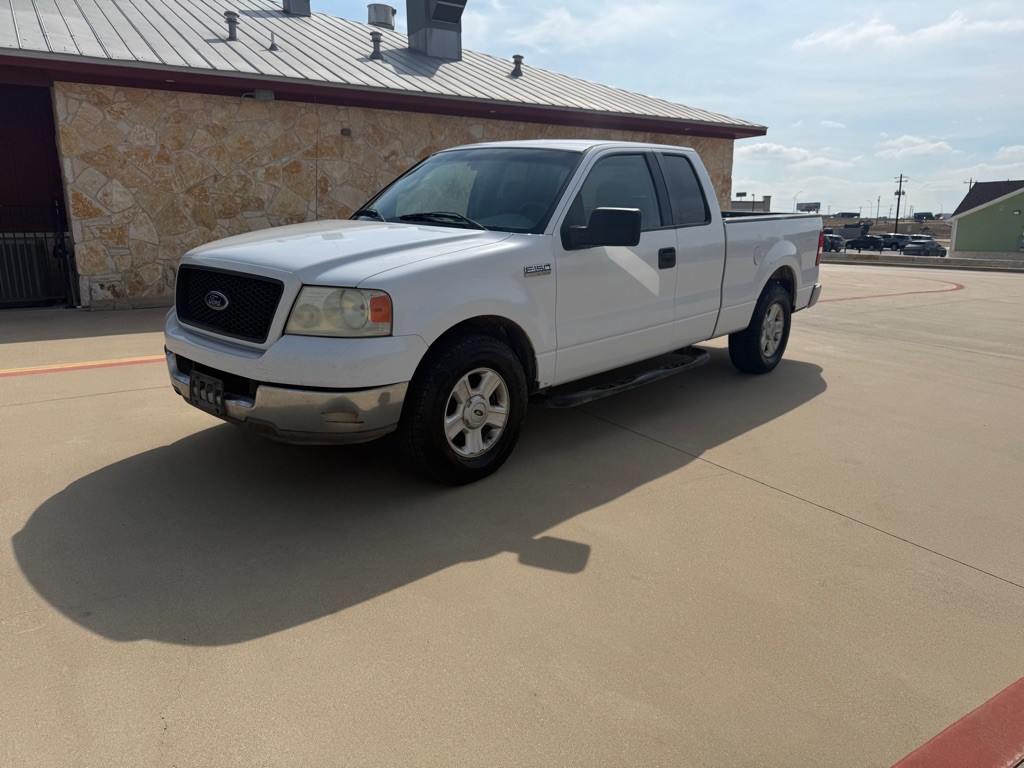2004 Ford F-150 Image 1