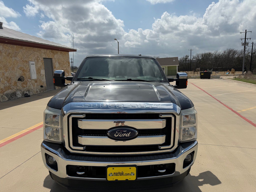 2015 Ford F-250 Image 2