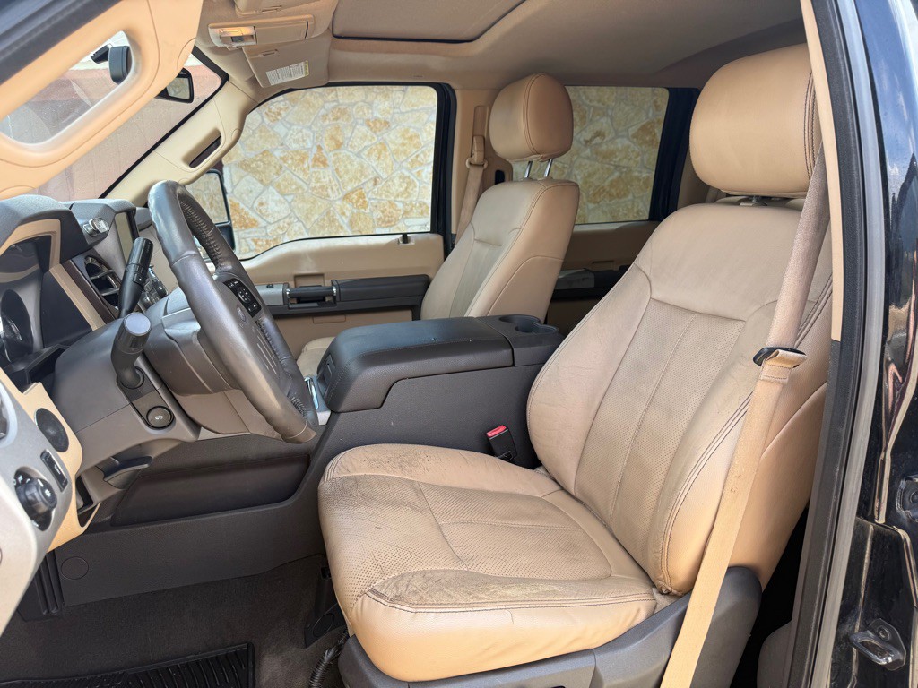 2015 Ford F-250 Image 11