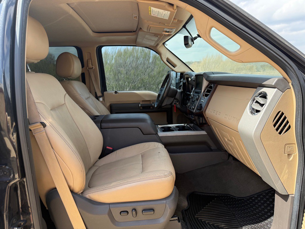 2015 Ford F-250 Image 13