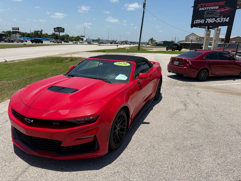 2020 Chevrolet Camaro Image 2