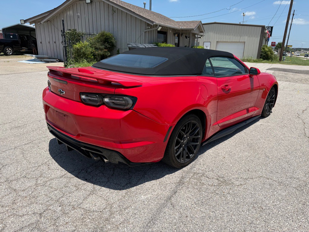 2020 Chevrolet Camaro Image 6