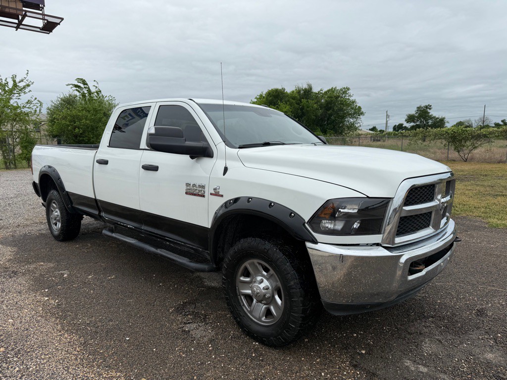 2014 RAM 2500 Image 3