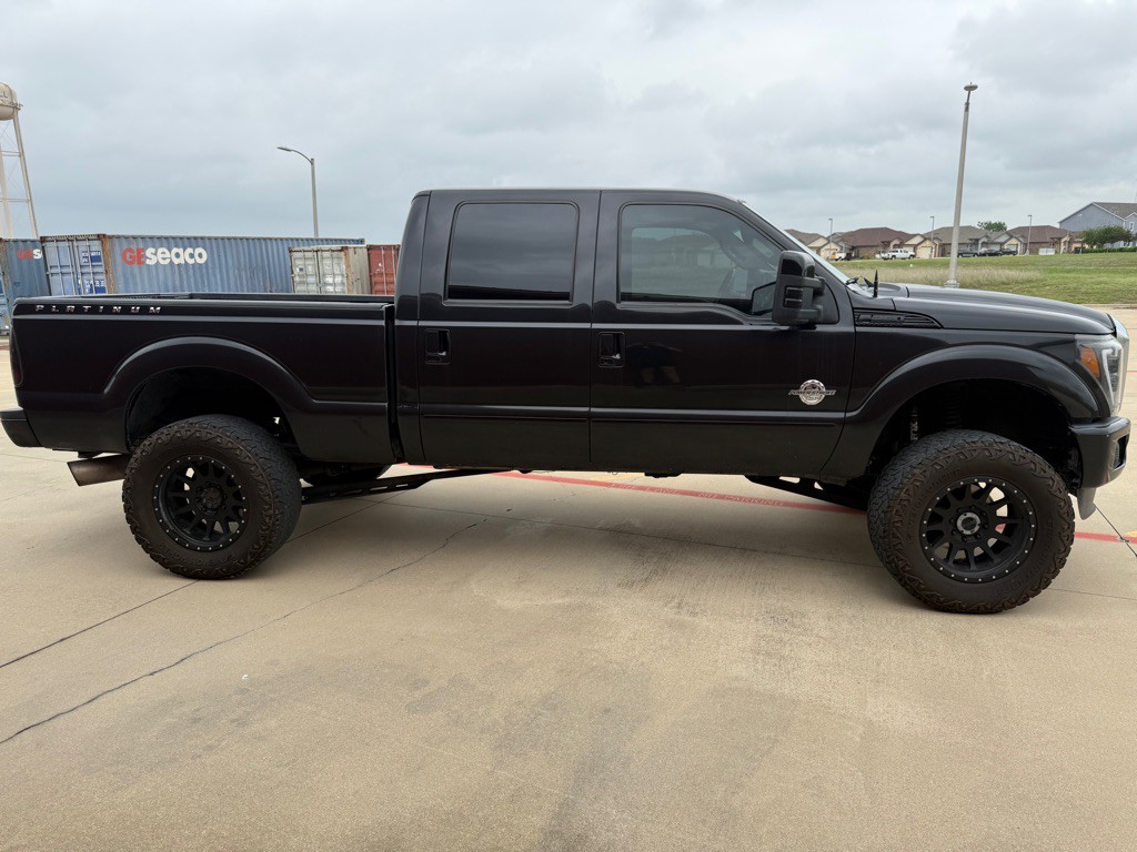 2015 Ford F-250 Image 4