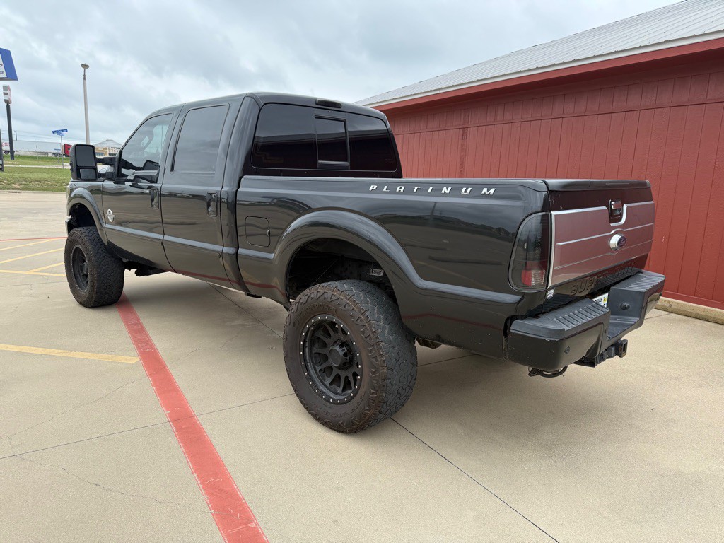 2015 Ford F-250 Image 8